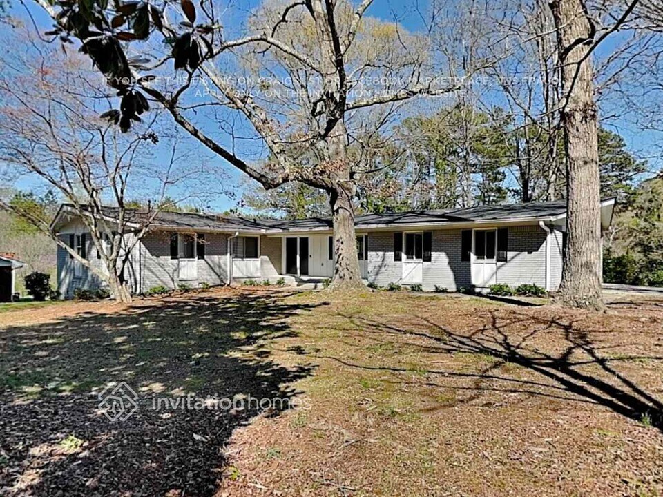 3034 Woodrow Manor, Unit 2317 in Stonecrest, GA - Building Photo