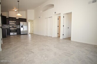14380 Tobe Davis Dr in Horizon City, TX - Building Photo - Building Photo