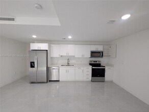 26124 SW 146th Ave in Homestead, FL - Building Photo - Building Photo