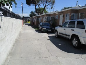 3386 Norton Ave in Lynwood, CA - Building Photo - Building Photo