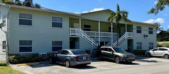 300 SW 16th Ct, Unit #2 in Fort Lauderdale, FL - Building Photo