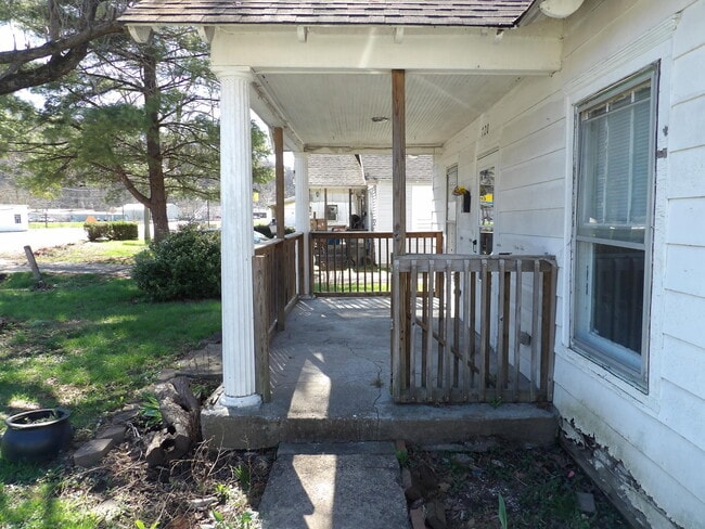 720 Holmes St in Frankfort, KY - Building Photo - Building Photo