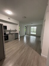 Park Apartments in Homestead, FL - Building Photo - Building Photo