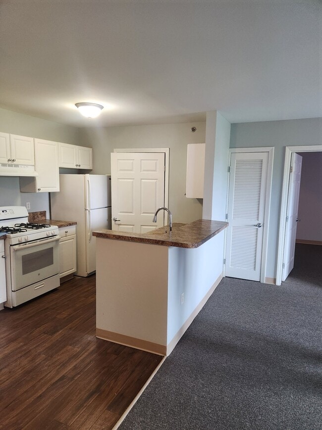60 Ferry St in Middletown, CT - Building Photo - Building Photo