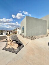 2335 S 3330 W in Hurricane, UT - Building Photo - Building Photo