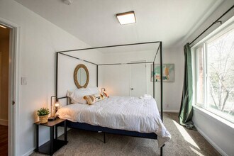 239 N Center St in Salt Lake City, UT - Building Photo - Building Photo