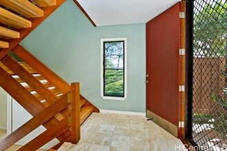 350 Kaelepulu Dr in Kailua, HI - Building Photo - Building Photo