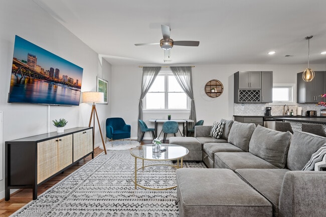 2511 Porter St, Unit 2