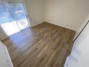 7574 Hastings Ave in Hesperia, CA - Building Photo - Building Photo