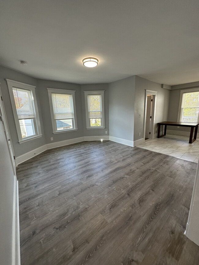 property at 517 Washington St