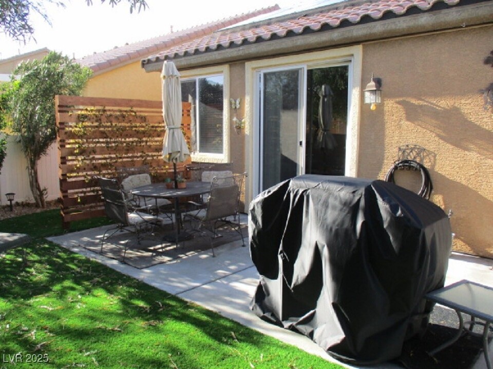 3925 Jamison Park Ln in North Las Vegas, NV - Building Photo