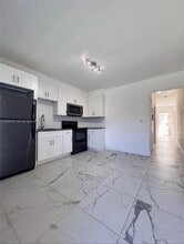 903 80th St in Miami Beach, FL - Building Photo - Building Photo