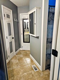 642 Tyler Run Dr photo'