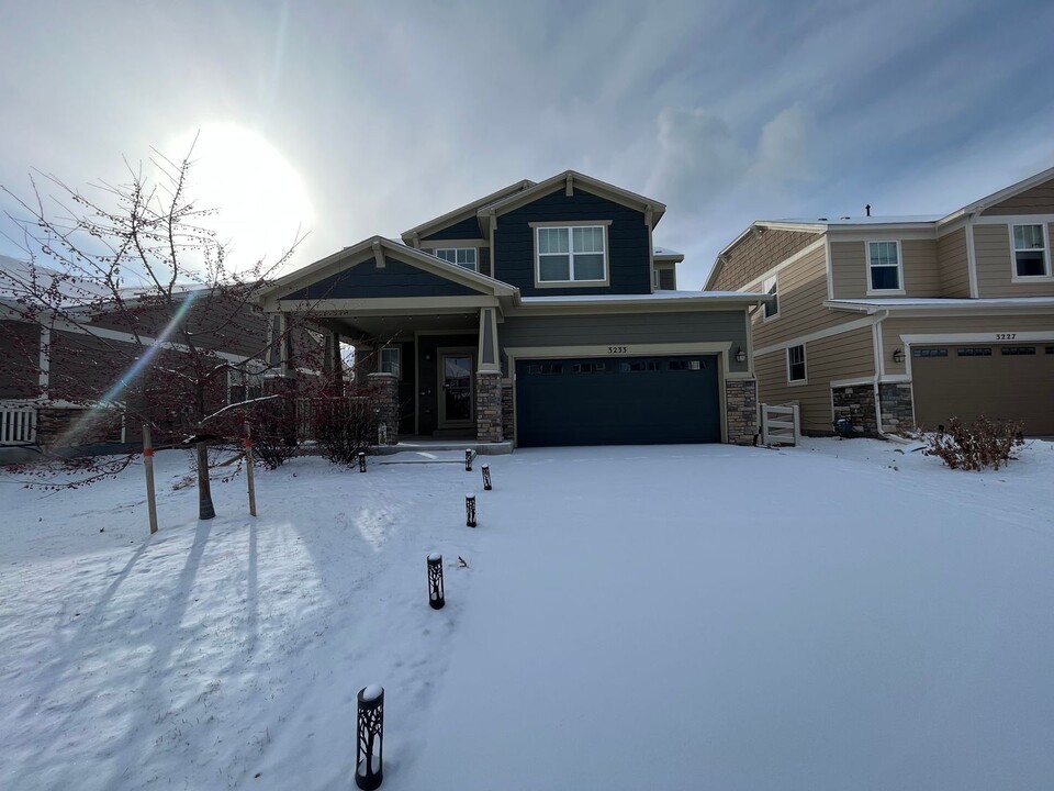 3233 Anika Drive in Fort Collins, CO - Building Photo