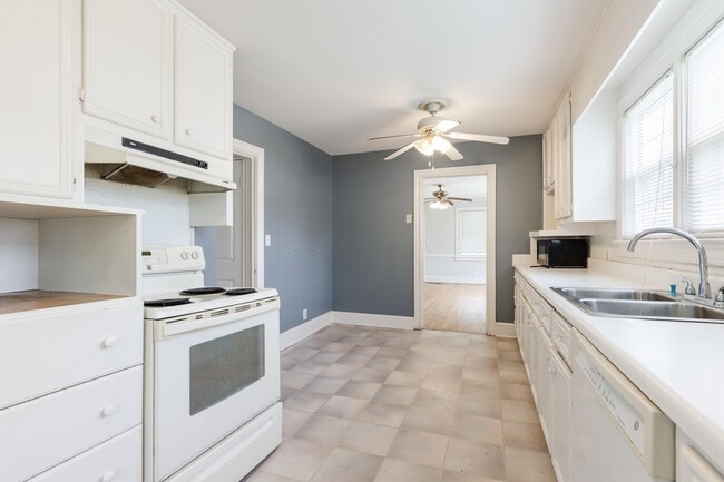 119 Merrilat Ave in Greenville, SC - Building Photo - Building Photo