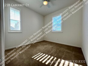 1218 Cabernet Ct in Lodi, CA - Building Photo - Building Photo