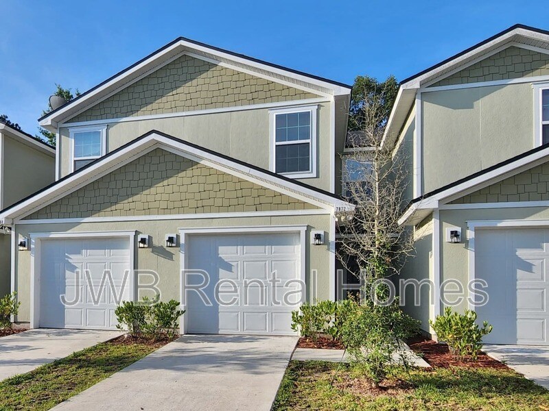7872 Playschool Ln in Jacksonville, FL - Building Photo