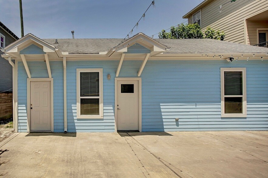 1541 Ashland St, Unit 3 in Houston, TX - Foto de edificio