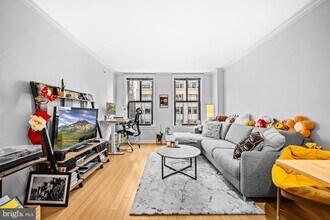 631 D St NW, Unit 731 in Washington, DC - Building Photo - Building Photo