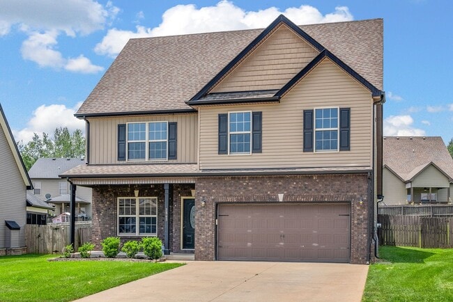 2863 McManus Cir in Clarksville, TN - Building Photo - Building Photo