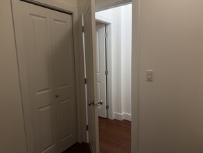 7519 14th Ave in Burnaby, BC - Building Photo - Building Photo