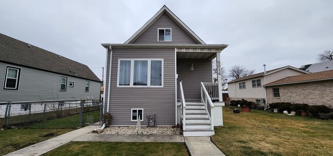 property at 5014 S Christiana Ave