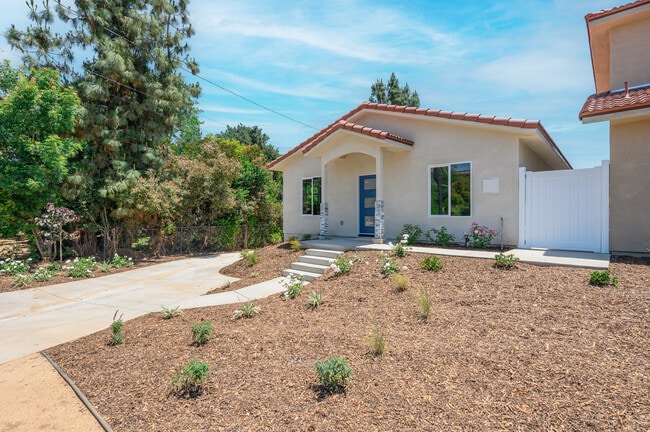 12111 18th St in Yucaipa, CA - Building Photo - Building Photo