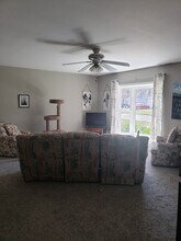 3206 Ridgewood Dr in Champaign, IL - Building Photo - Building Photo