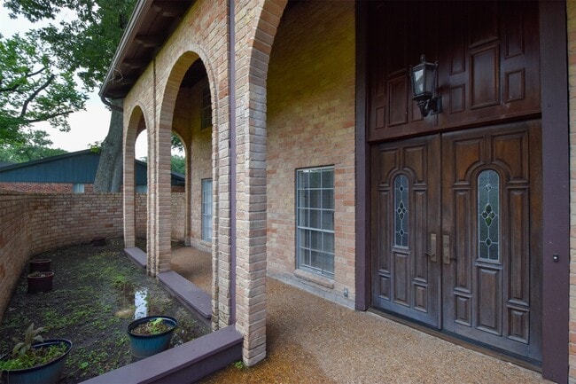 18603 Point Lookout Dr in Houston, TX - Building Photo - Building Photo