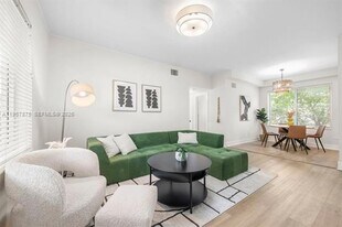 1471 Lincoln Terrace in Miami Beach, FL - Building Photo