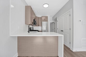 2142 S Fairfield Ave in Chicago, IL - Building Photo - Building Photo