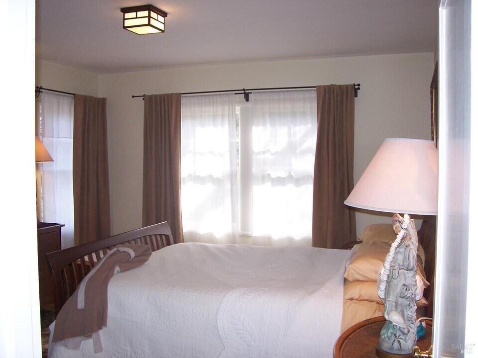 56 Wild Iris Dr in San Geronimo, CA - Building Photo