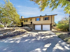 7165 Gold Pan Ct in Colorado Springs, CO - Building Photo