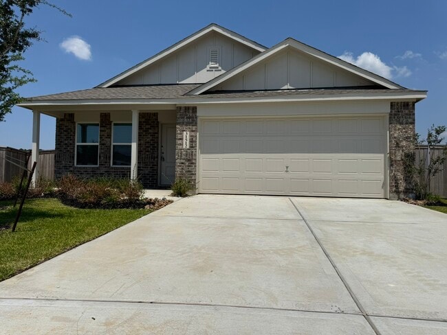 property at 31512 Casamari Dr