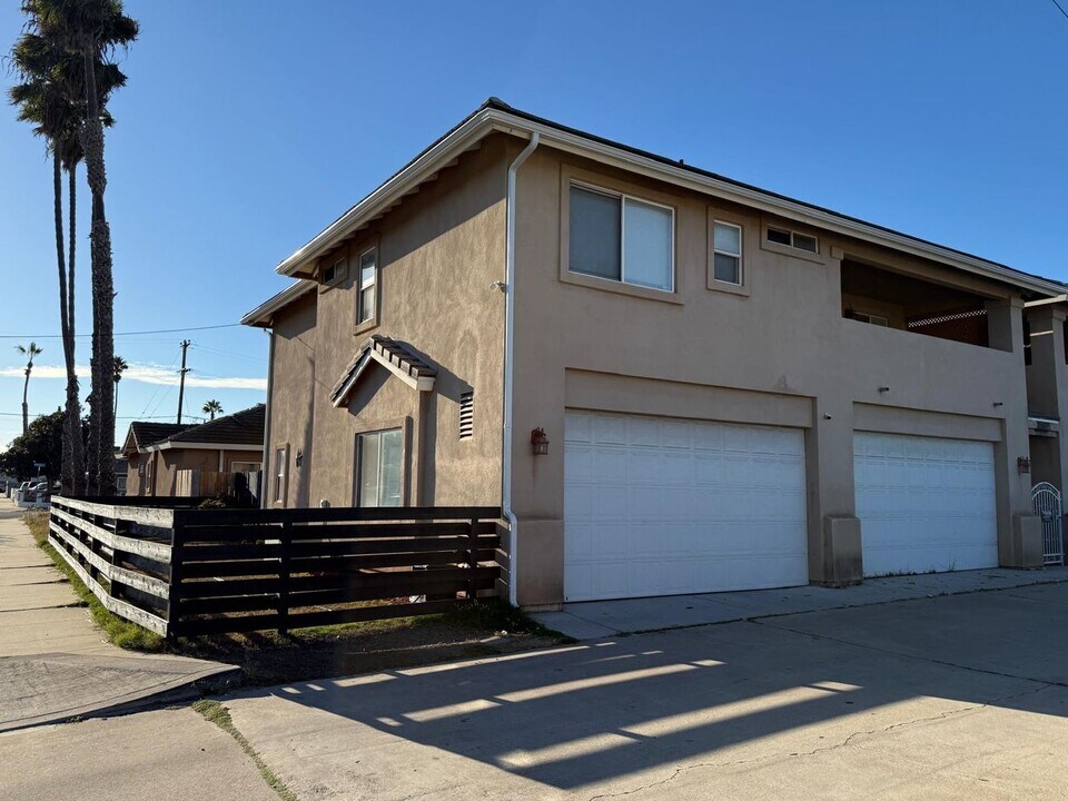 1162 Grove Ave in Imperial Beach, CA - Building Photo
