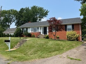 8602 Warrenton Dr in Richmond, VA - Building Photo - Building Photo
