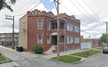 4422 S Sawyer Ave in Chicago, IL - Building Photo - Building Photo