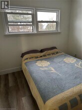 27 Winslow Dr in Kitchener, ON - Building Photo - Building Photo