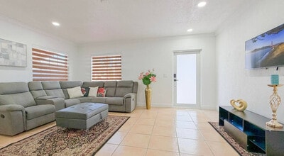 340 Tamiami Canal Rd in Miami, FL - Building Photo - Building Photo