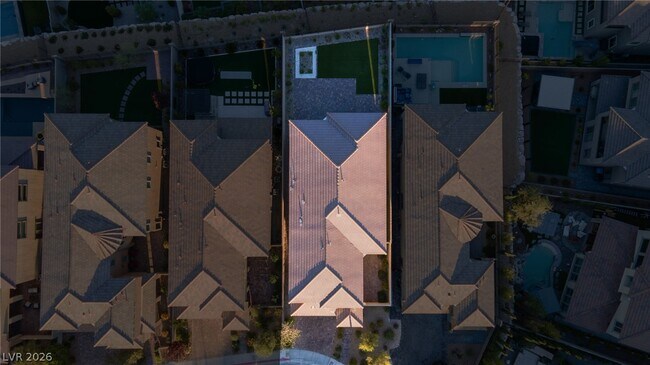 400 Red Feather Peak Ct in Las Vegas, NV - Building Photo - Building Photo