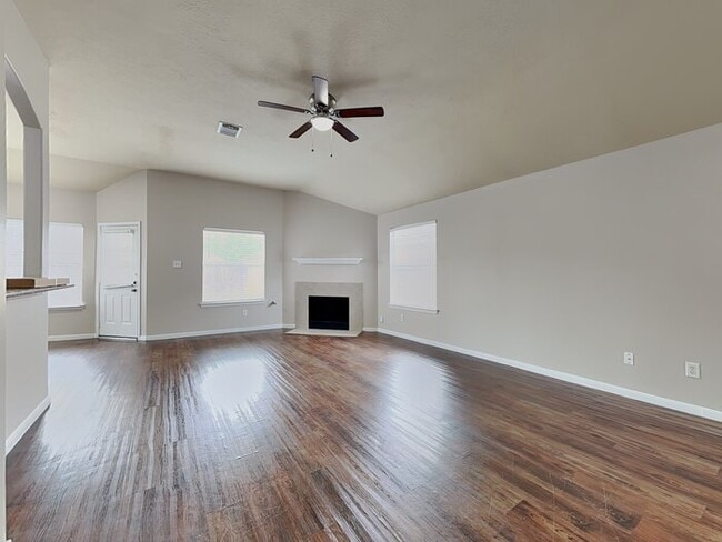 19710 River Pointe Ln in Katy, TX - Building Photo - Building Photo