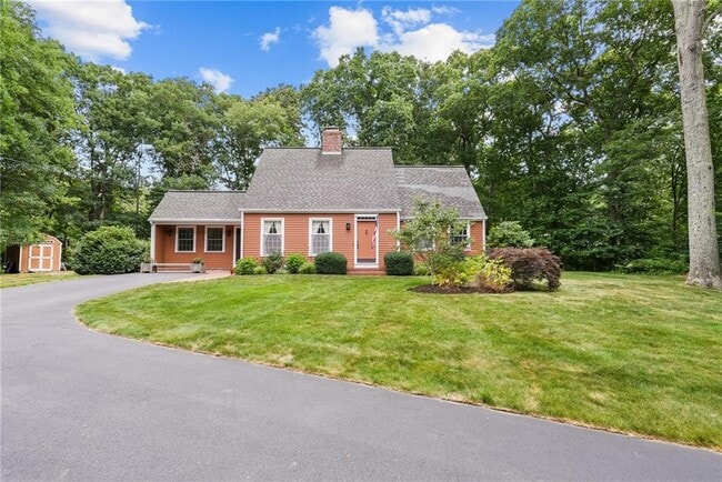 6 Mary Ann Dr in Exeter, RI - Building Photo - Building Photo