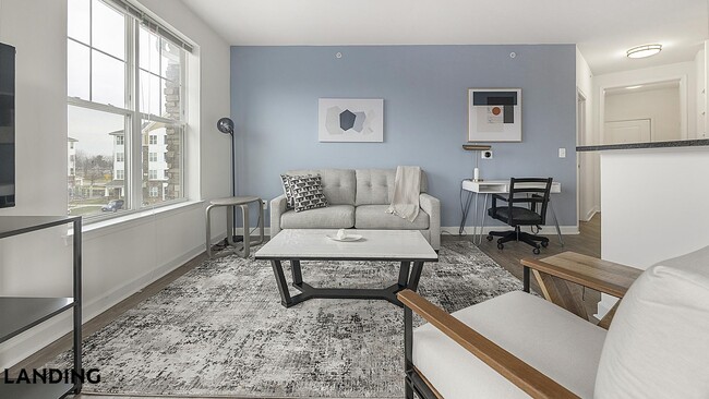 909 Mansion Dr, Unit 760-302 in Frederick, MD - Building Photo - Building Photo