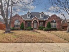 7801 Roaring Ridge Dr in Plano, TX - Building Photo