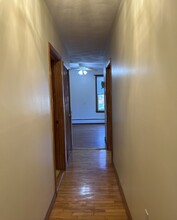 82 Hampshire St, Unit 3A in Cambridge, MA - Building Photo - Building Photo