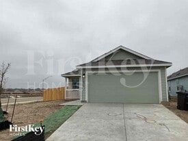 10707 Giacconi Dr in Converse, TX - Building Photo