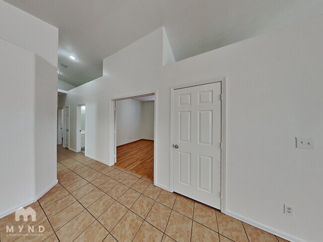 9540 Ensworth St in Las Vegas, NV - Building Photo - Building Photo