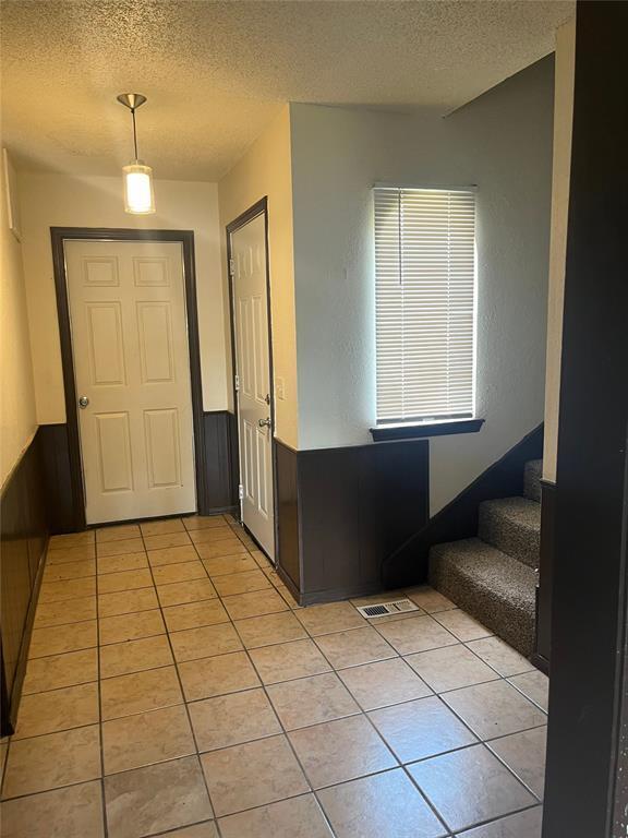 6810 Lancer Ln in Oklahoma City, OK - Building Photo - Building Photo