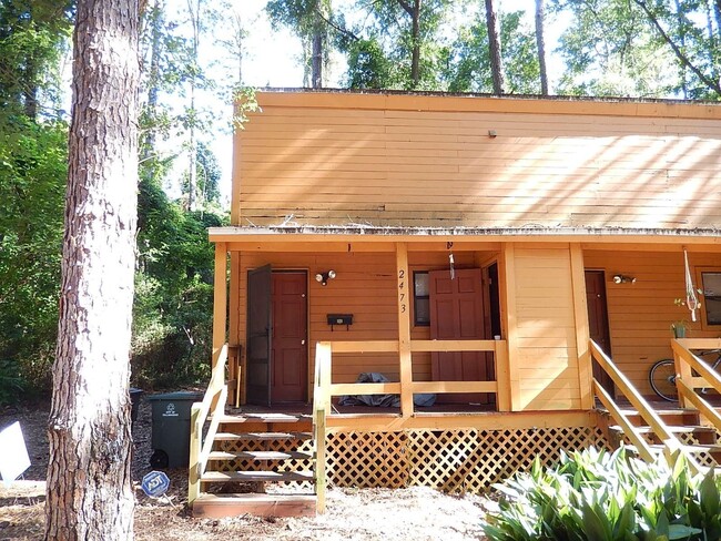 property at 2475 Rumba Ct
