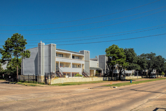 Stratford Park Condo in Houston, TX - Foto de edificio - Building Photo